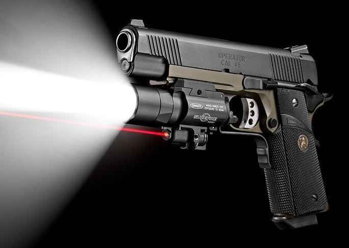 SureFire X400 Ultra WeaponLight With Red Laser