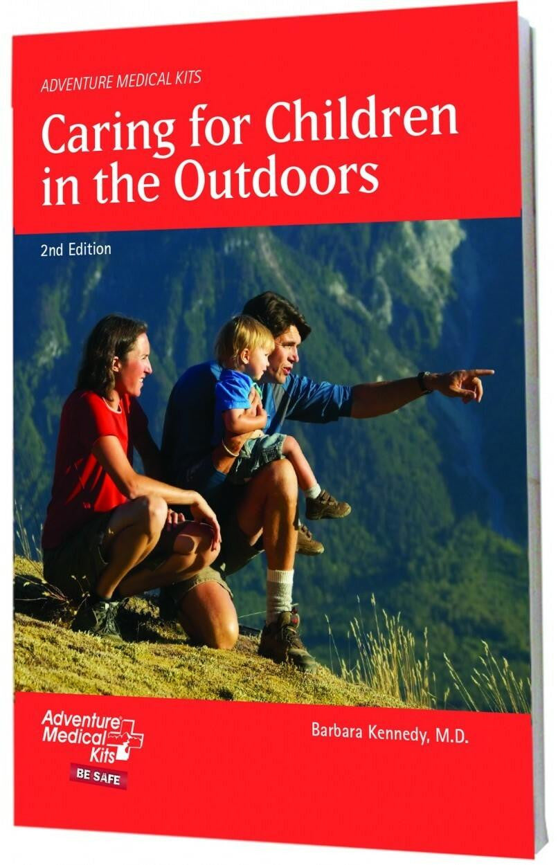  Adventure Medical Kits Adventure First Aid Series, Family First Aid Kit 0120-0230