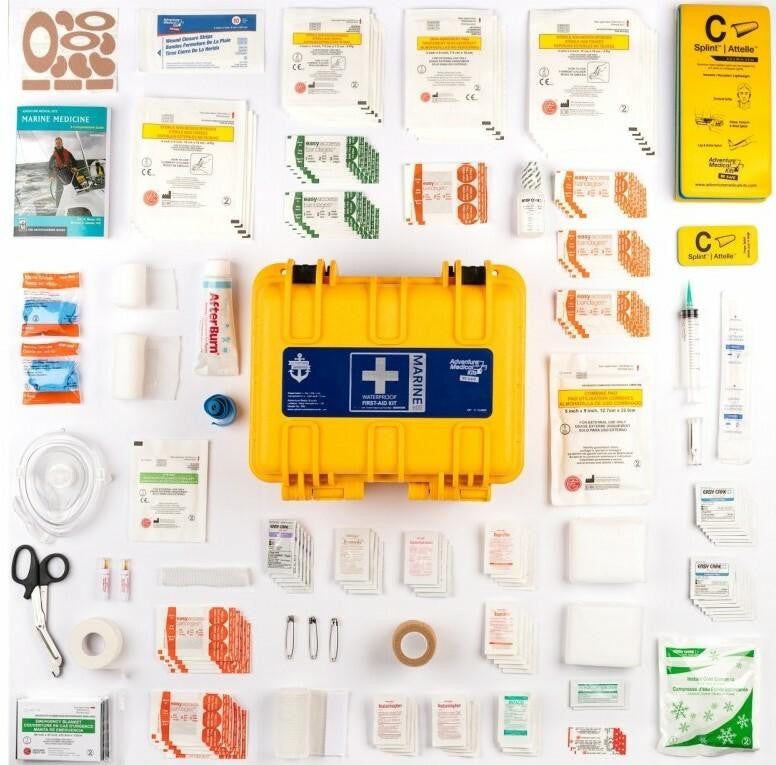  Adventure Medical Kits Marine 600 First Aid Kit 0115-0601