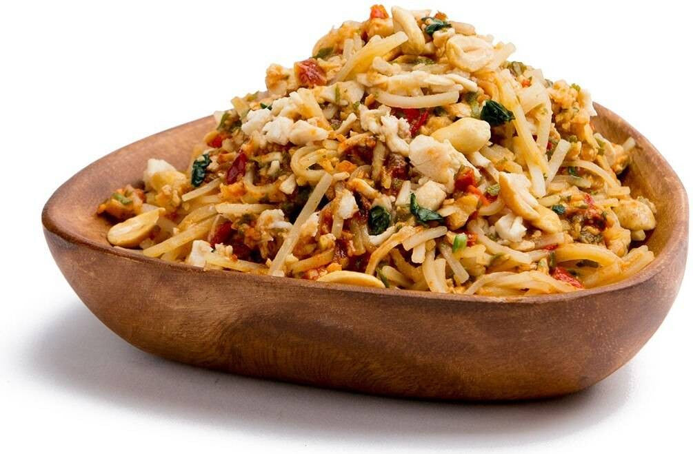  Backpacker's Pantry Pad Thai W/ Chicken - 2 Servings