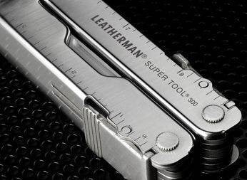  Leatherman Supertool 300 Multi-Tool