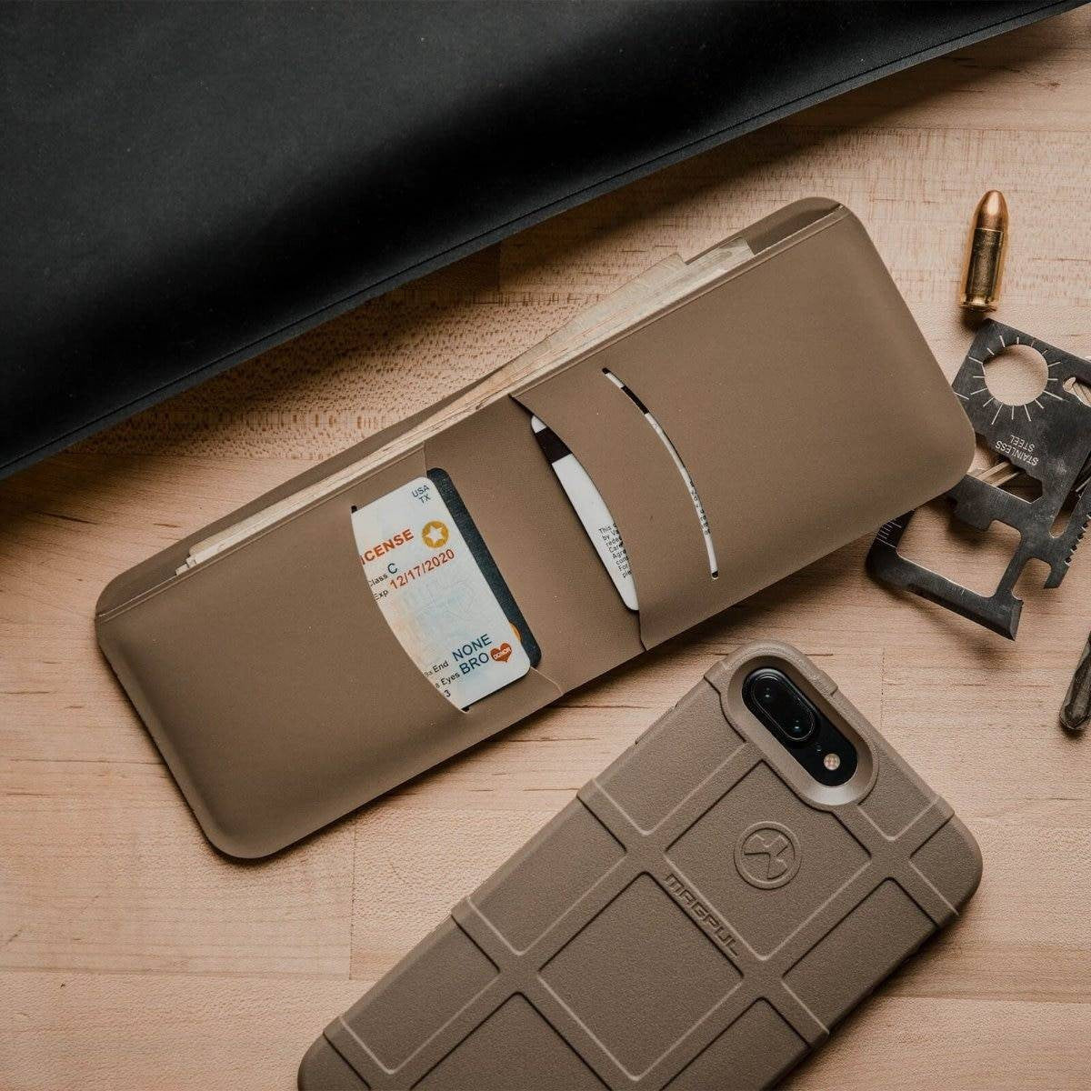  Magpul DAKA Bifold Wallet