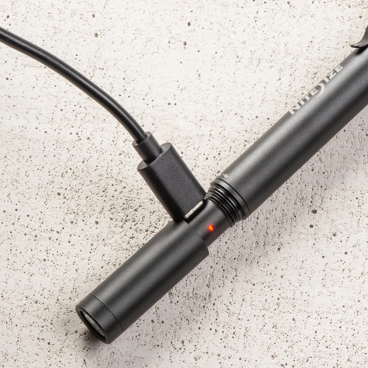  Nite Ize Radiant Rechargeable Pen Light