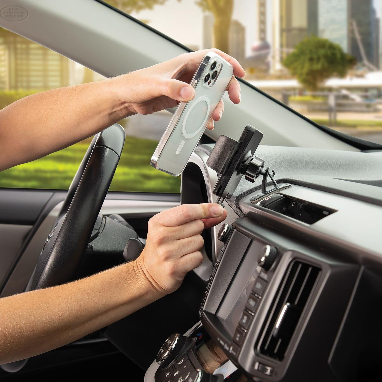  Nite Ize Squeeze Universal Dash Mount