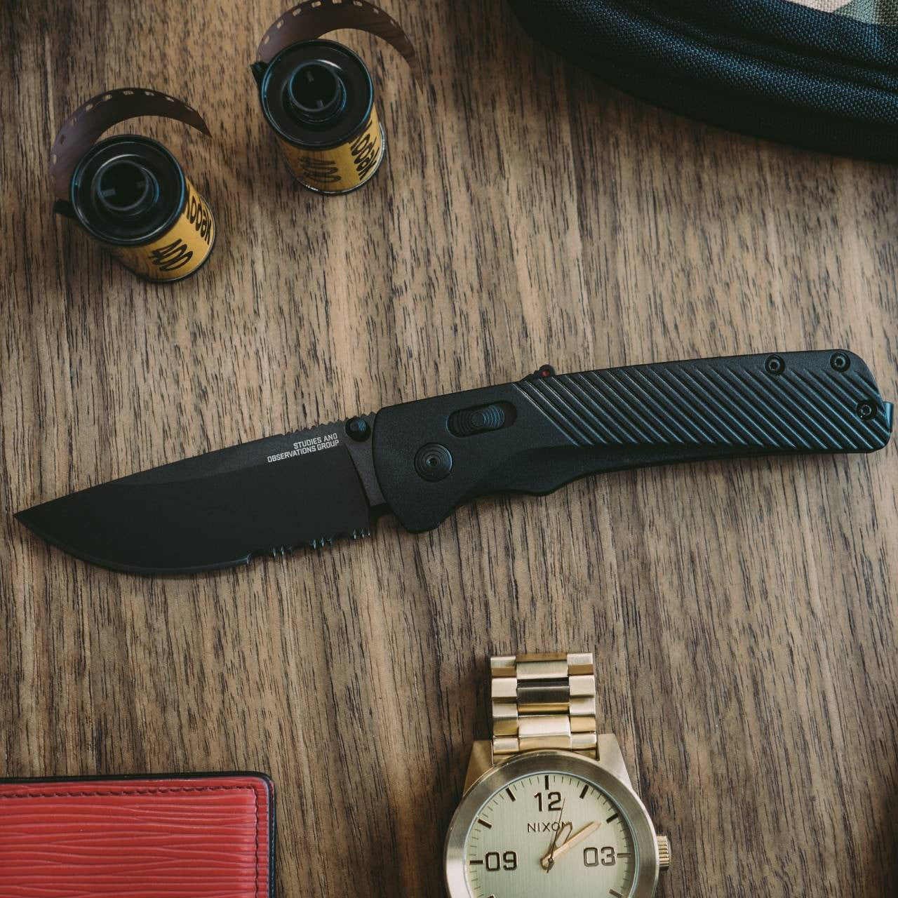  SOG Flash AT Blackout Serrated Folding Knife
