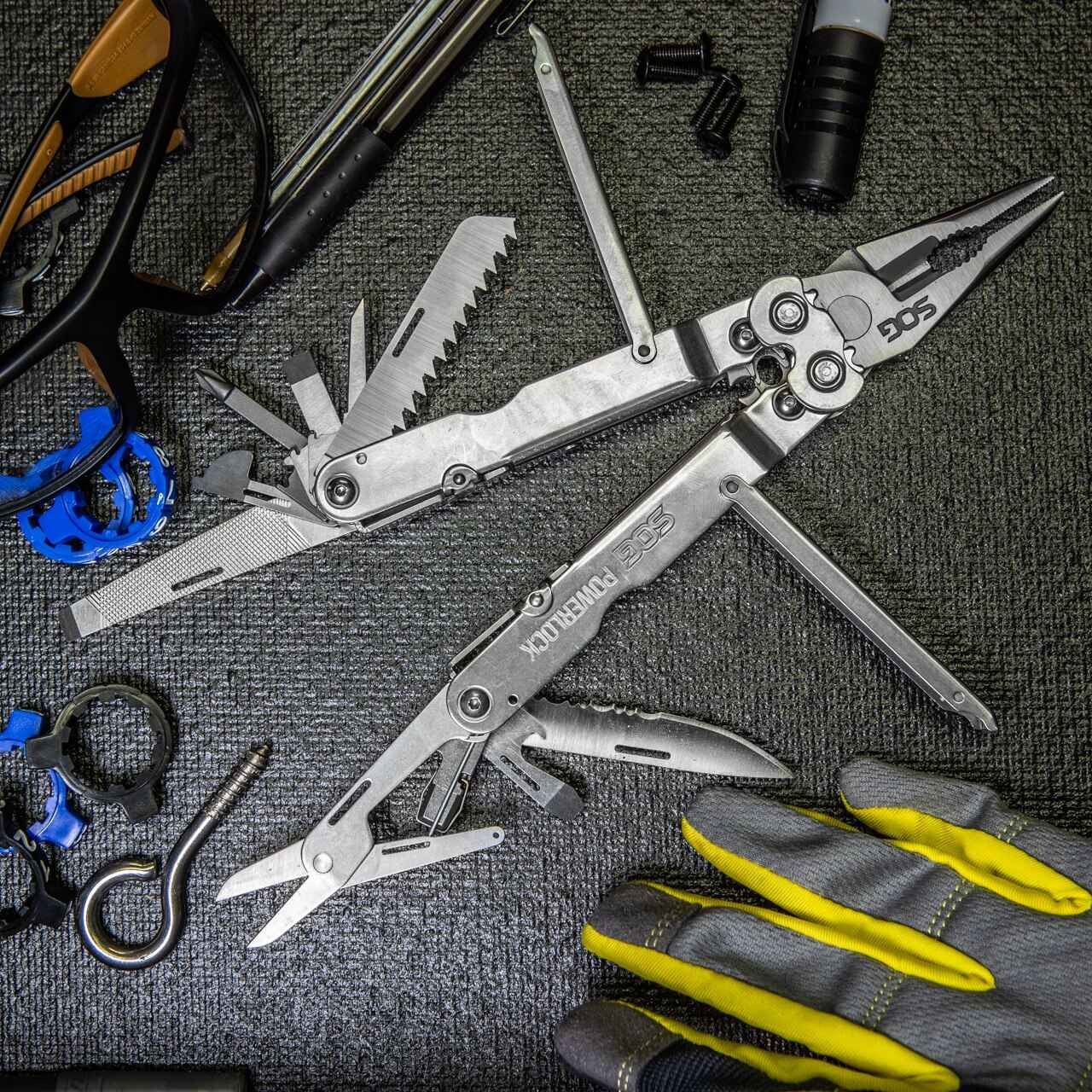  SOG PowerLock Satin With Scissors Multi-Tool
