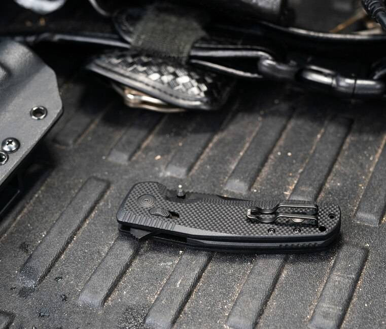  SOG SOG-TAC XR Blackout Folding Knife